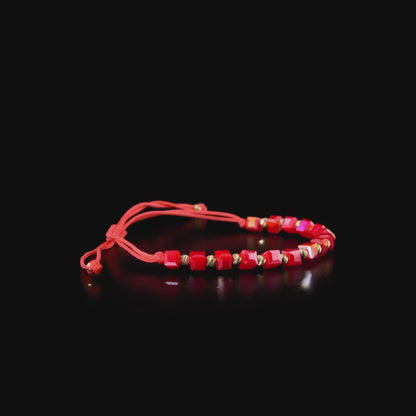 Yakut Kırmızısı Küp Bileklik